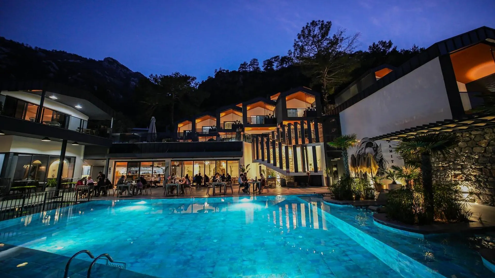 Ramitos Boutique Hotel contacts